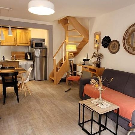 Вилла A 30 M Du Coeur De La Rue Des Bains Трувиль-сюр-Мер Экстерьер фото